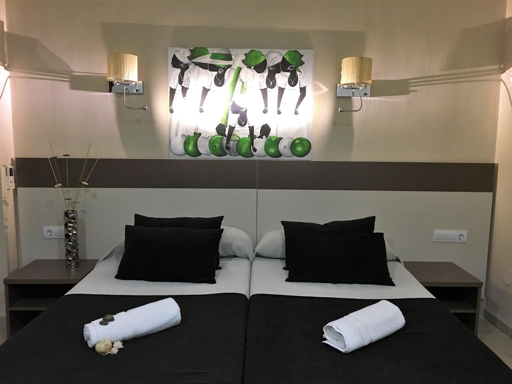 Hotel Ancla 오로페사델마르 외부 사진