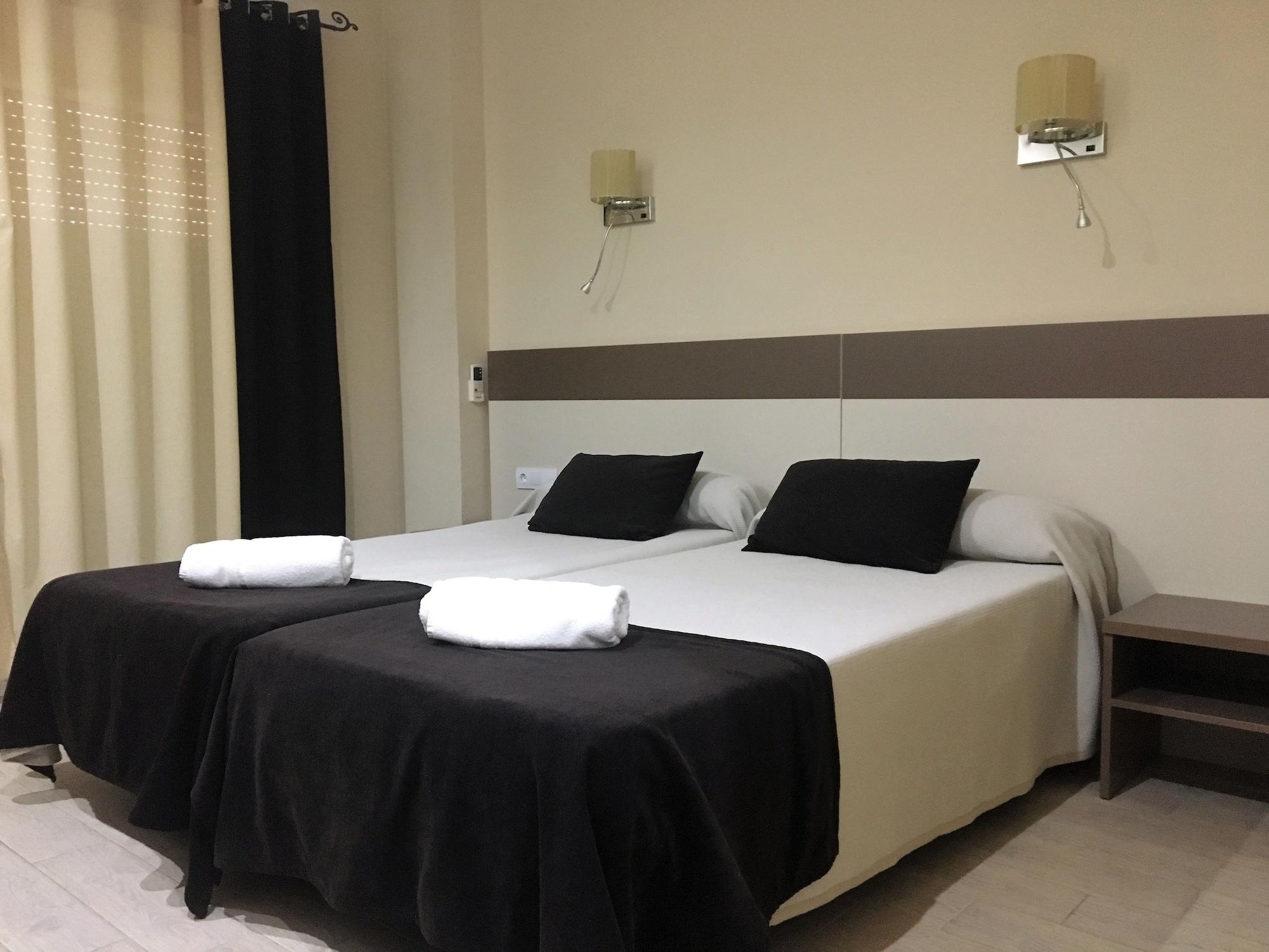 Hotel Ancla 오로페사델마르 외부 사진