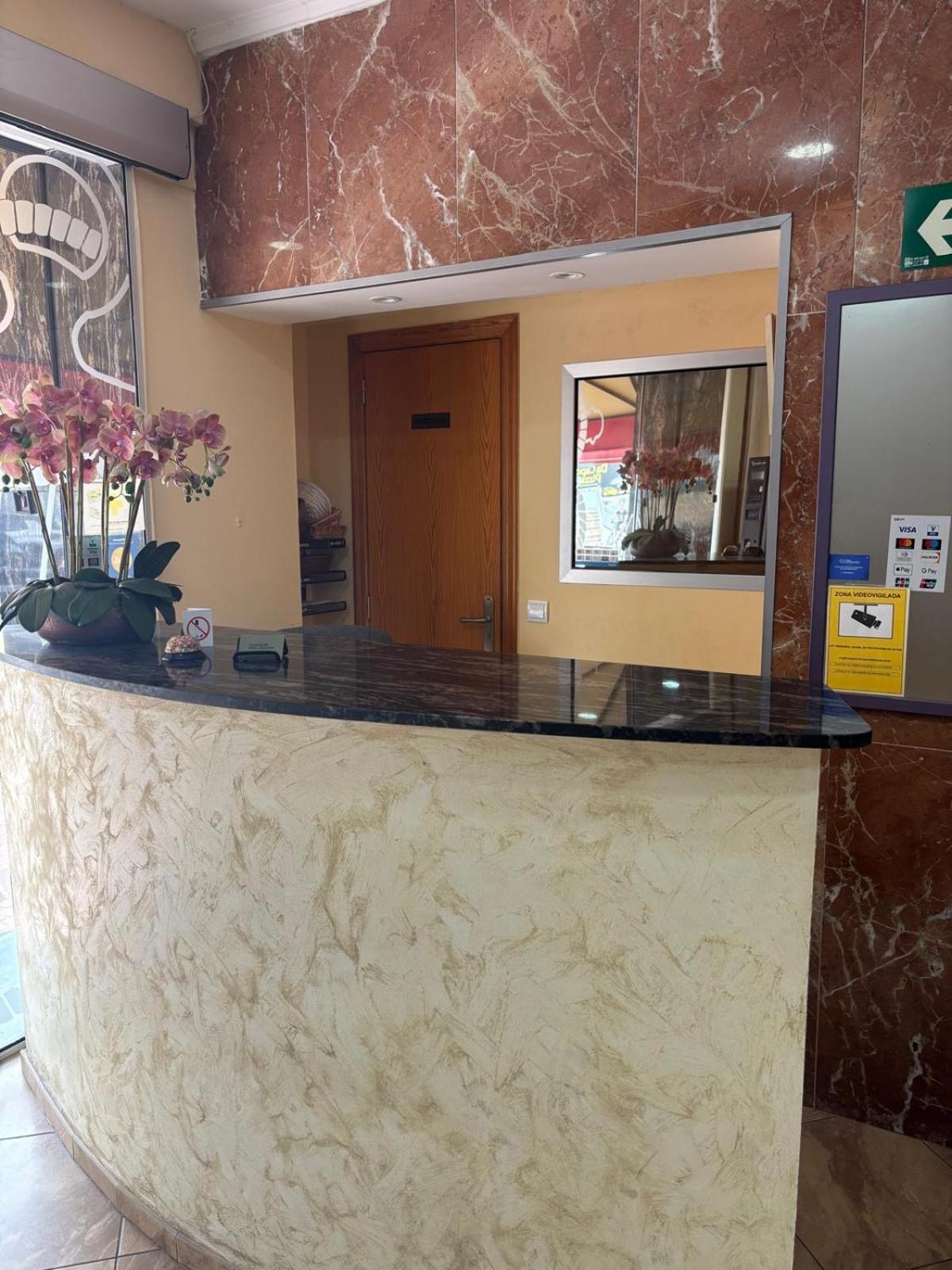 Hotel Ancla 오로페사델마르 외부 사진