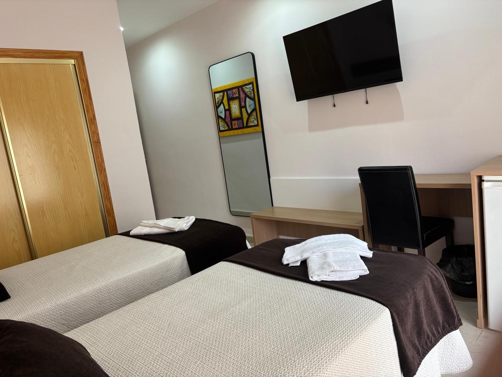Hotel Ancla 오로페사델마르 외부 사진