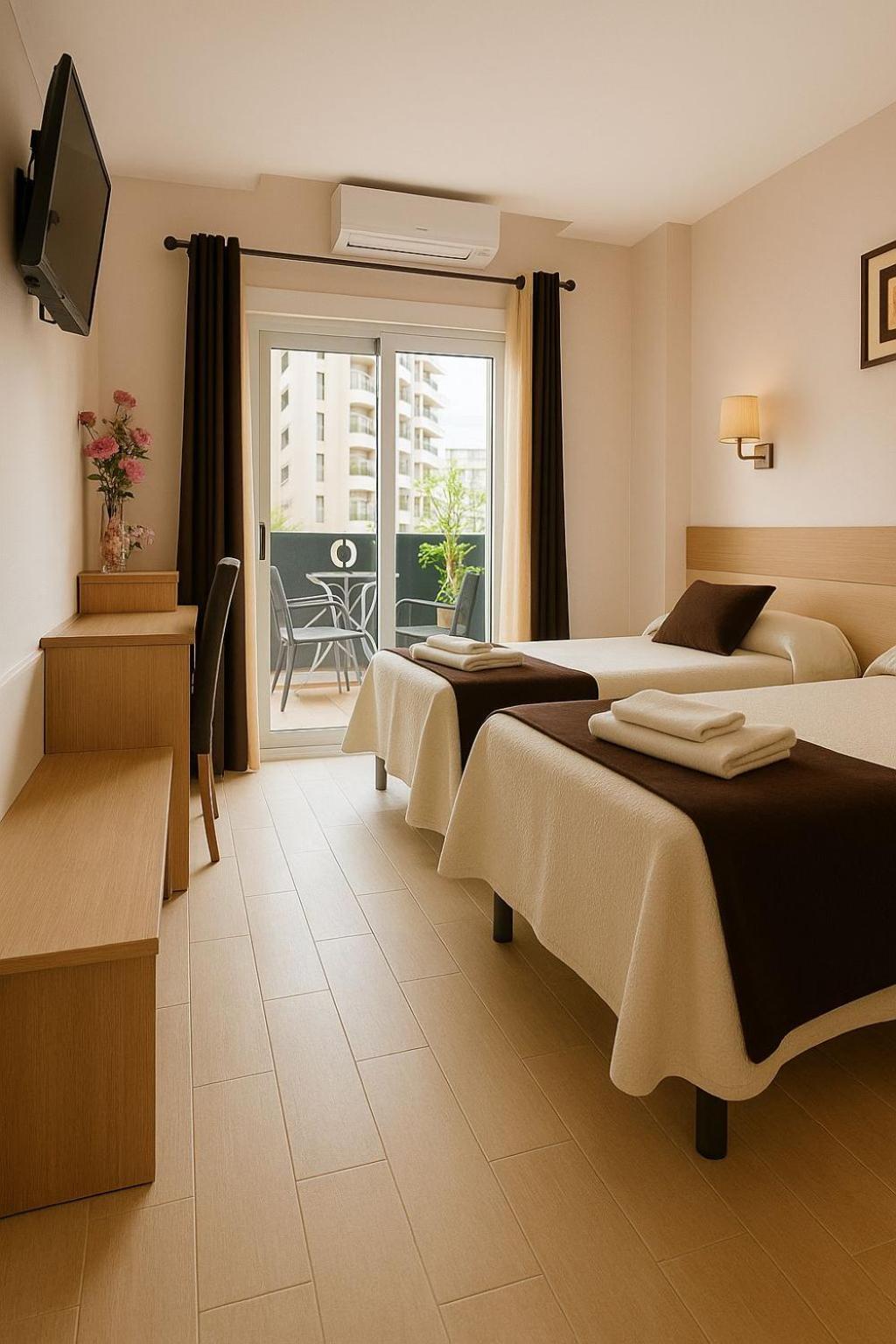 Hotel Ancla 오로페사델마르 외부 사진